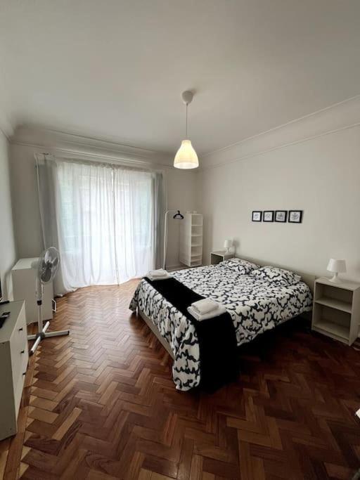 Doble Grande 2 Personas Balcon * Lisbon